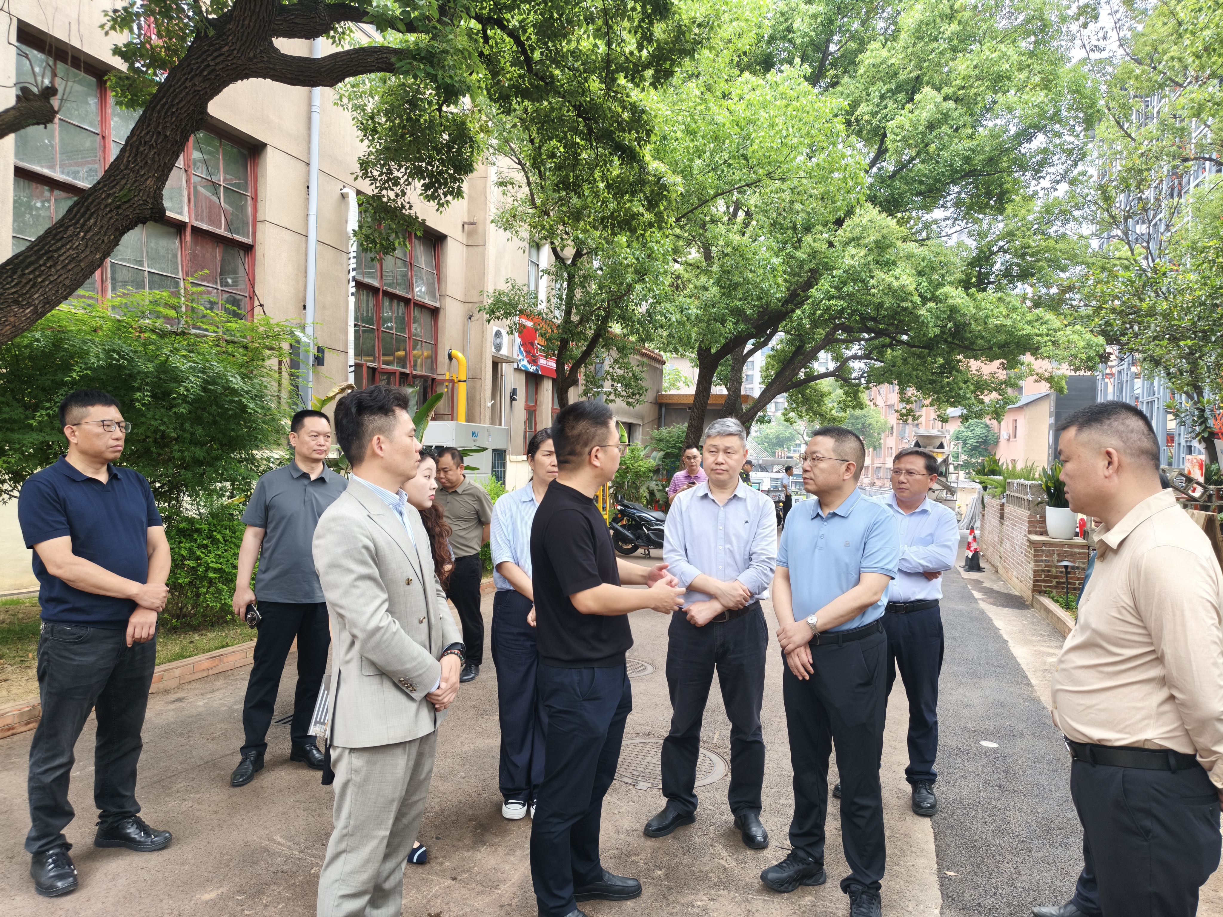 李晴日到核应用中心开展安全生产检查