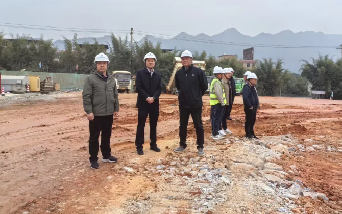 唐建华一行赴桂郴、桂新高速公路项目检查指导工作